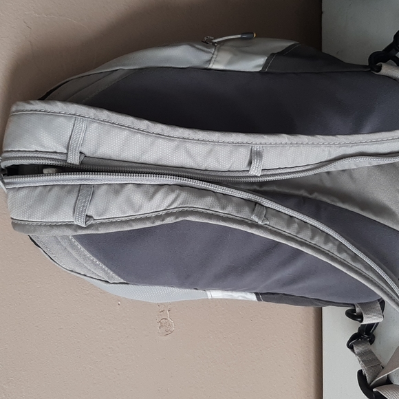 Camelbak Backpack - Picture 5 of 9